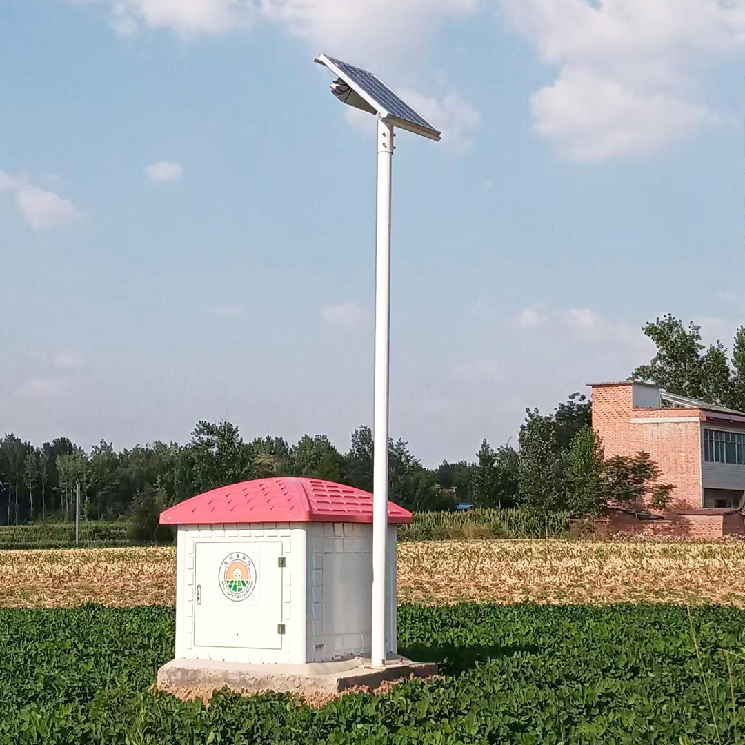 �����־���